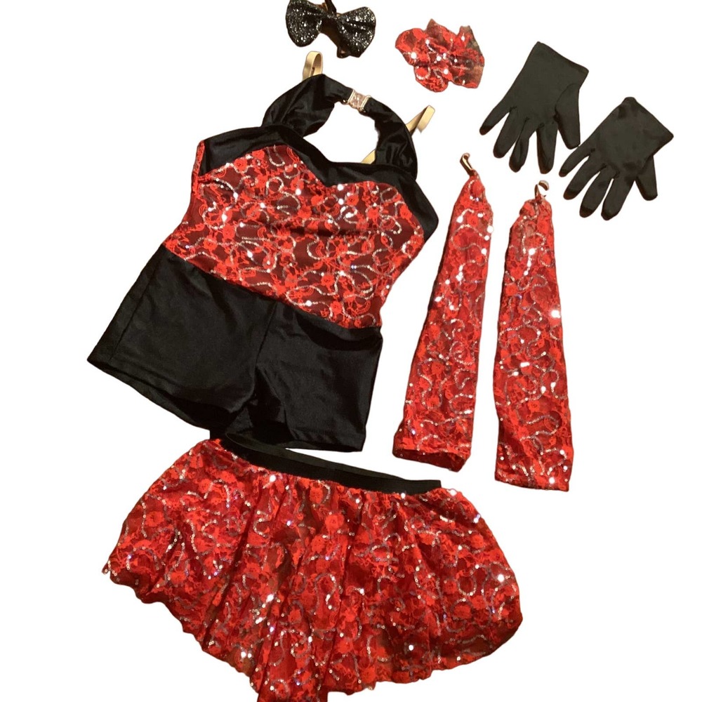 Girls size 6/7 halloween costume with accessories.Or Competition outfit  6 piece